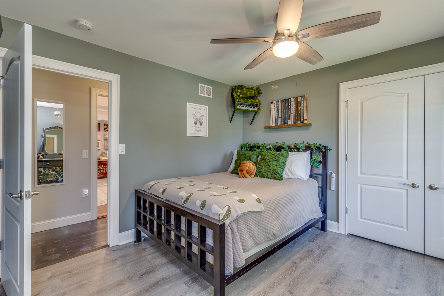 111 N Shore Rd-29