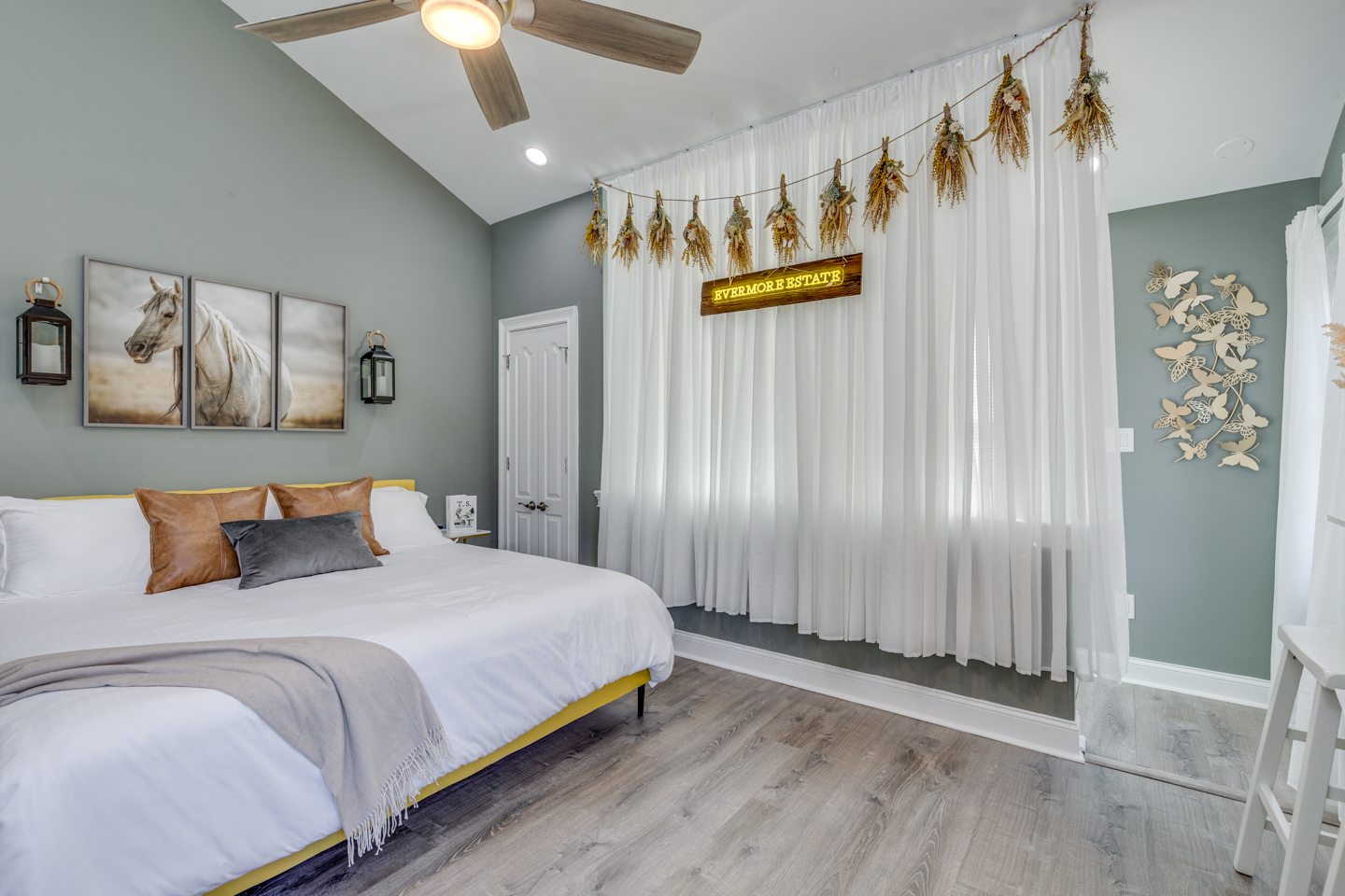 111 N Shore Rd-40